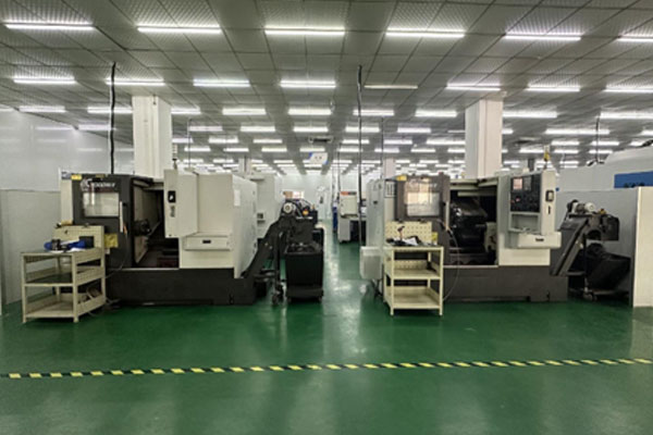 数控车床车间/CNC lathe workshop